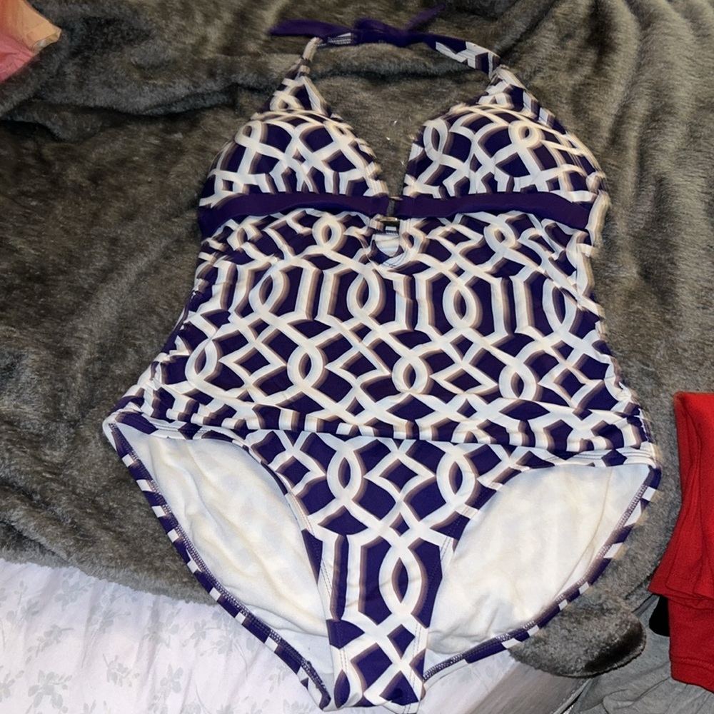 Liz Claiborne- tie  swimsuit for women